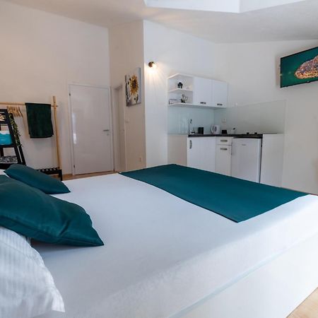 Apartments Rasic Makarska Exterior foto