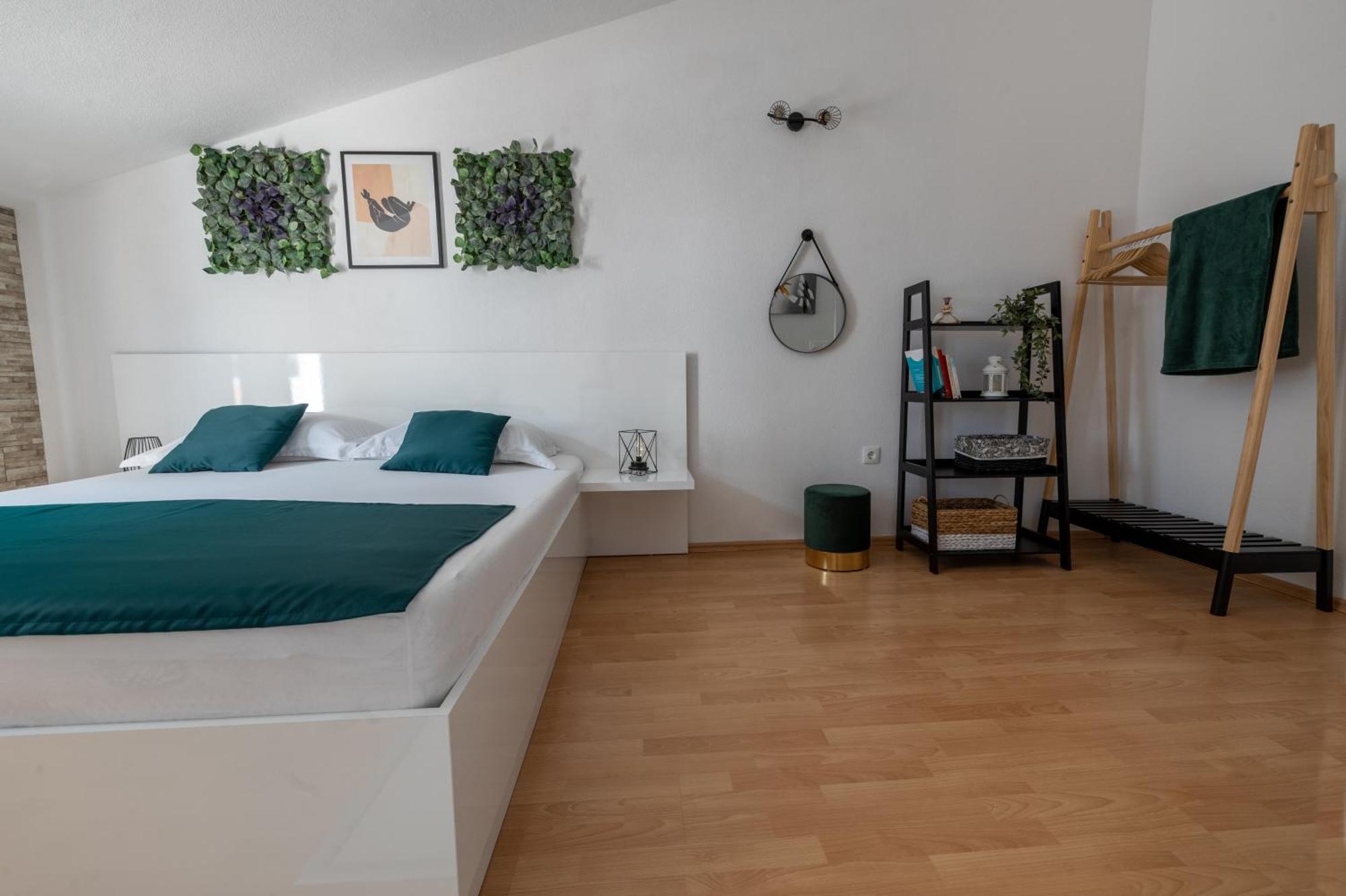 Apartments Rasic Makarska Exterior foto